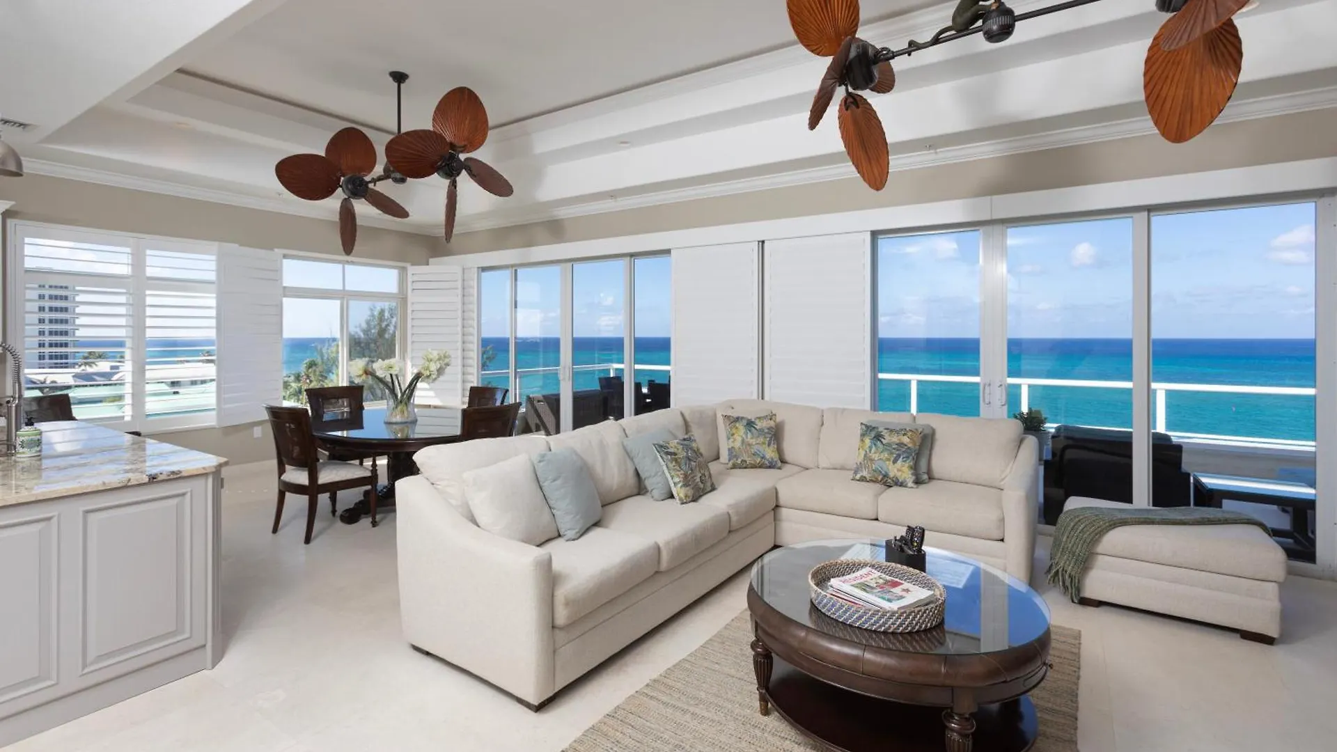 South Bay Beach Club 35 Penthouse - 3 Bedroom 3 Bathroom Unit George Town Daire